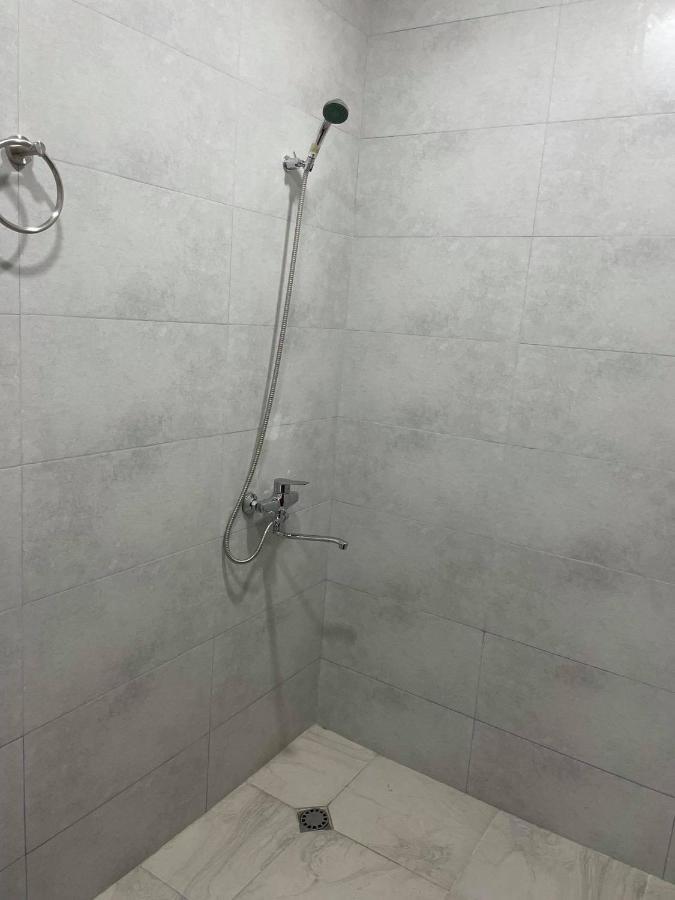 Hotel Shogi Zugdidi Esterno foto
