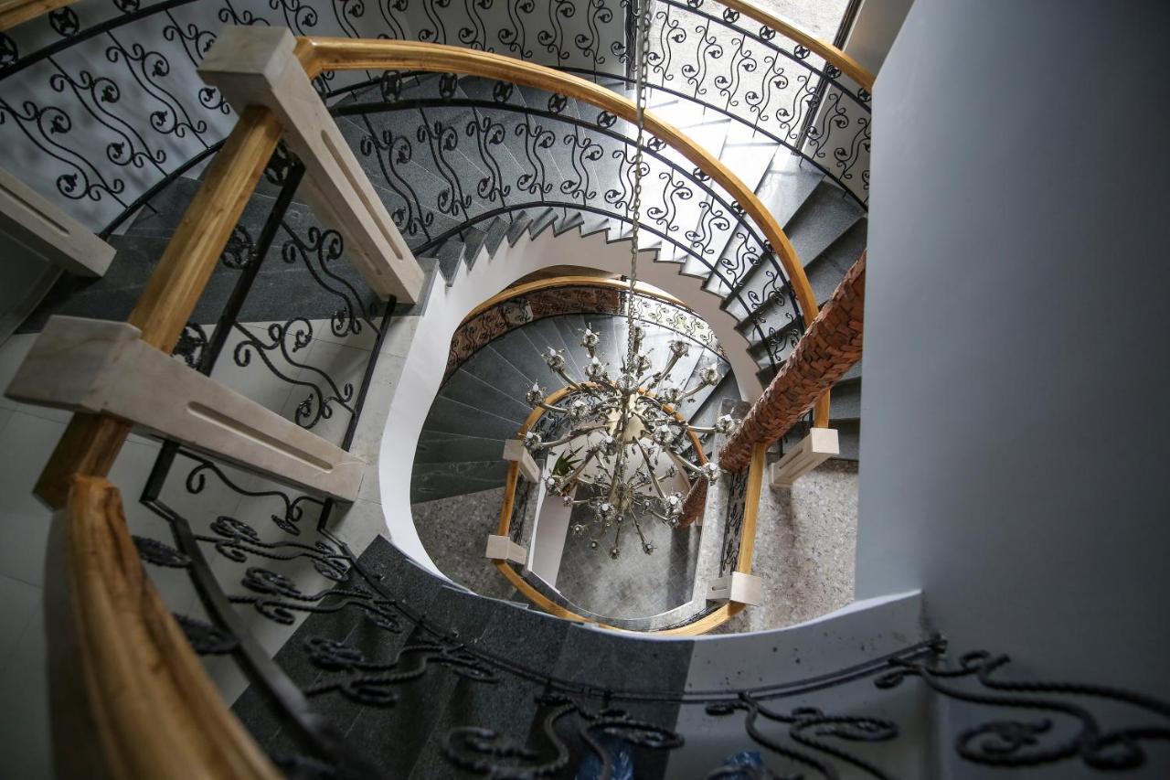 Hotel Shogi Zugdidi Esterno foto